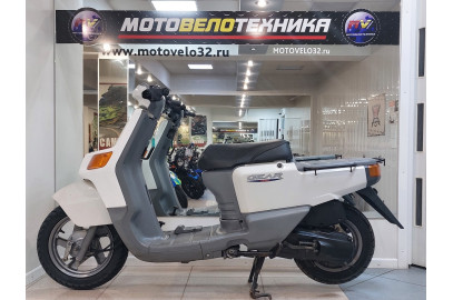 Скутер Yamaha Gear UA03J-054322
