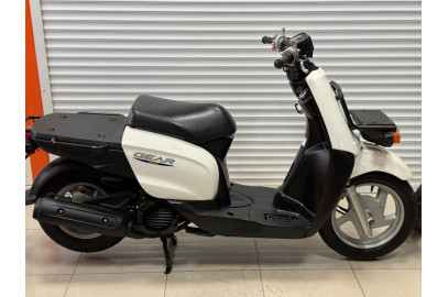 Скутер Yamaha Gear UA06J-160354