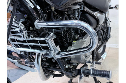 Мотоцикл Bajaj Avenger 220 Cruise черный глянцевый