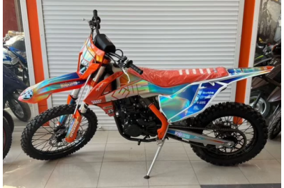 Мотоцикл Kews K16NB300 competitive