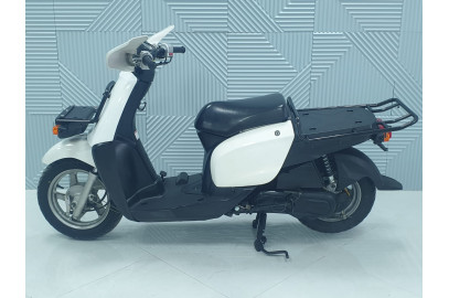 Скутер Yamaha Gear UA08J-027544