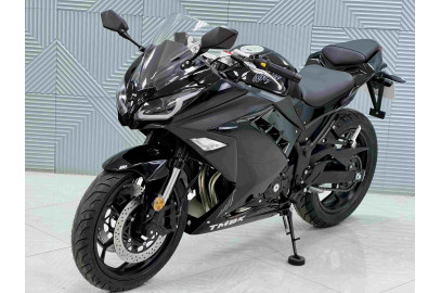 Мотоцикл спортивный TMBK Ninja 400 