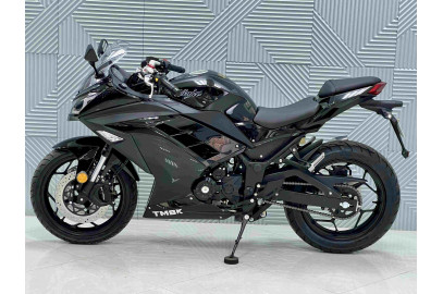 Мотоцикл спортивный TMBK Ninja 400 